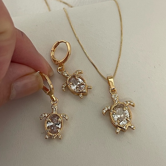 18k Gold Filled CZ Turtle Huggie Earrings & Neckla - Picture 3 of 9